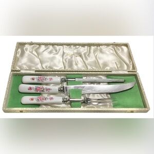 Rare Vintage Royal Crown Derby Carving Set
“Derby Posies”